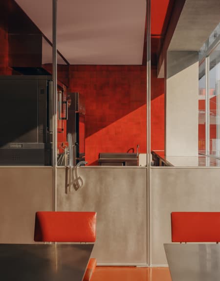 On Site, On Track: A Café in Motion